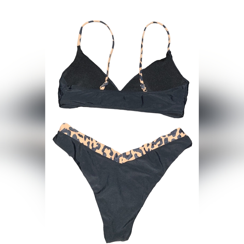 Shein bikini - Picture 2 of 2